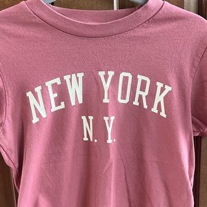 Brandy Melville tshirt